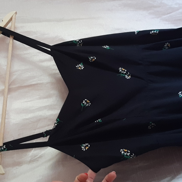 Old Navy Cami Sundress - Picture 3 of 6